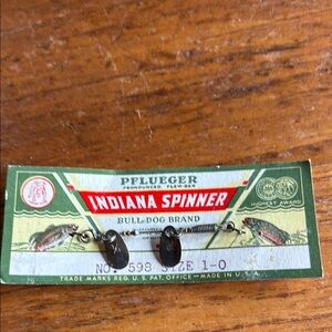 Vintage Pflueger Indiana Spinner Bull Dog Brand No. 598 size 1-0 new old stock